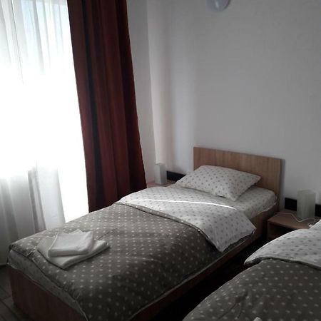 Apartamento Cazare Neu-Arad Autostrada Exterior foto