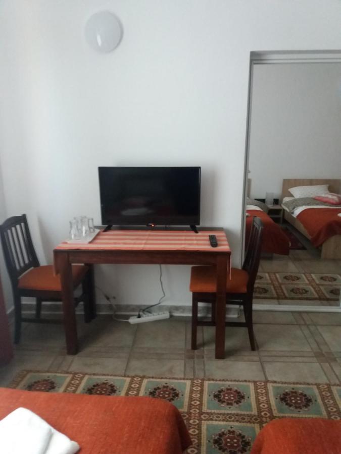 Apartamento Cazare Neu-Arad Autostrada Exterior foto